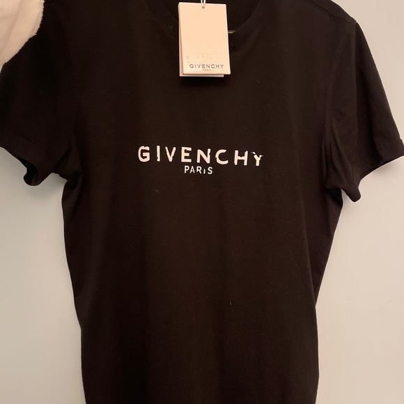 Givenchy Logo Tee - Picture 5 of 5